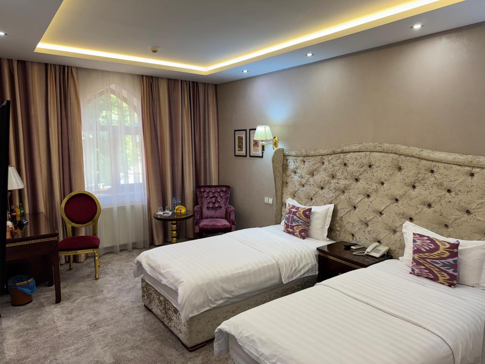 Emirhan Hotel Samarcanda Exterior foto