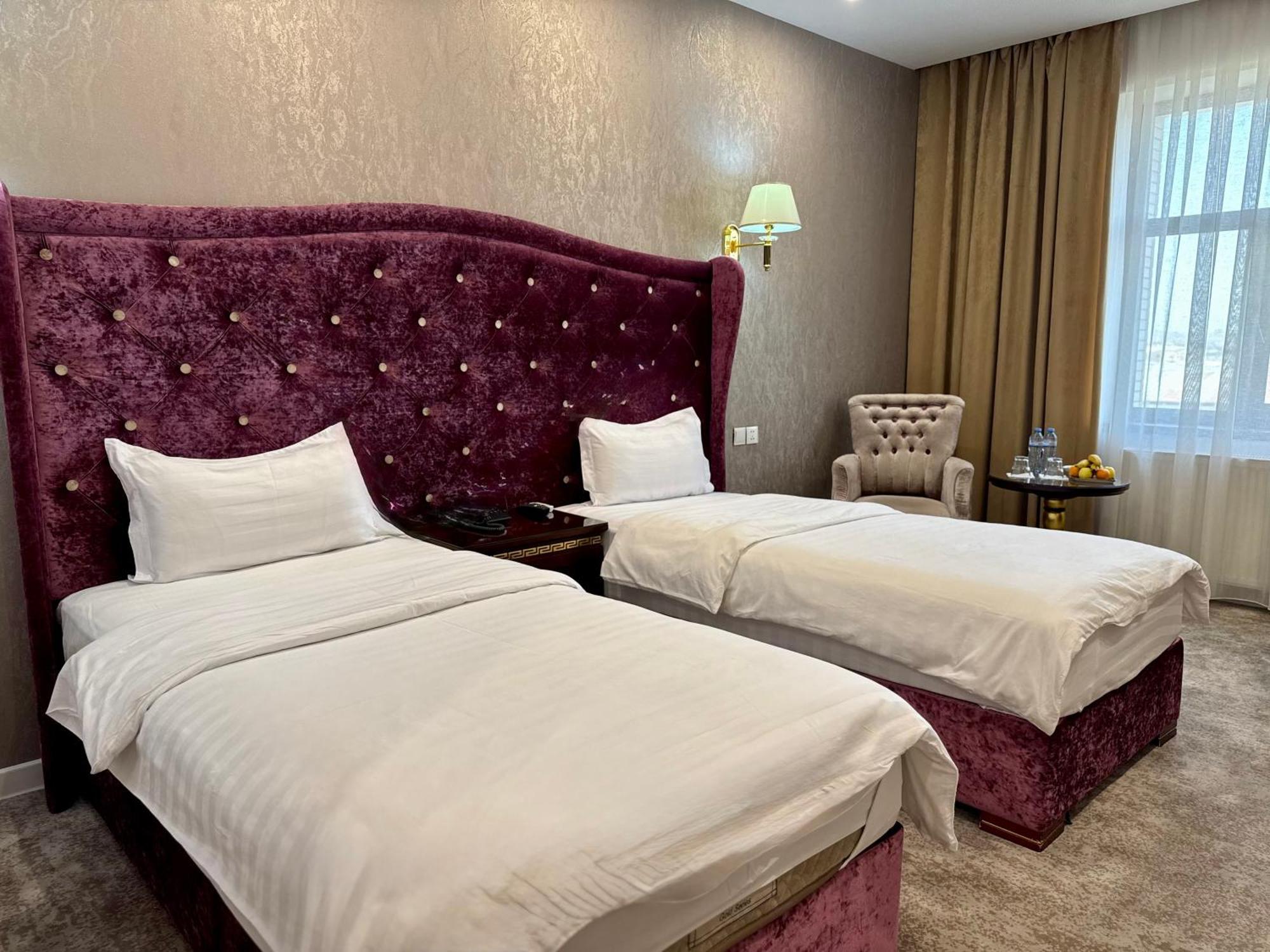 Emirhan Hotel Samarcanda Exterior foto